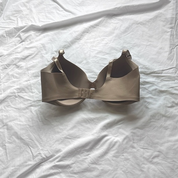 Warners all you need bra - Picture 2 of 4